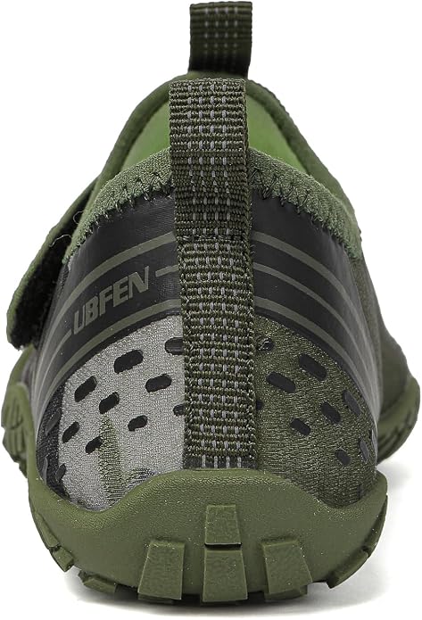 UBFEN Water Shoes for Kids Boys Girls Aqua Socks Barefoot Beach Sports Swim Pool Quick Dry Lightweight Toddler Little Big Kid