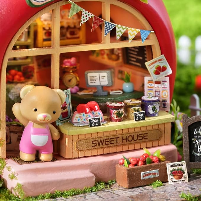 DIY Miniature Fruit Scene Dollhouse Kit, 1:72 Scale Handmade Craft Model Bear Berry Shop, Creative 3D Wooden Puzzle Building Set for Adults, Compact Home Decor Gift