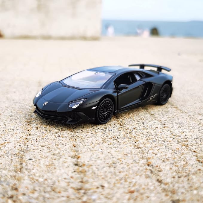 TOKAXI 1/36 Scale LP750-4 SV Diecast Car Models,Pull Back Vehicles Toy Cars,Cars Gifts for Boys Girls (Matte)