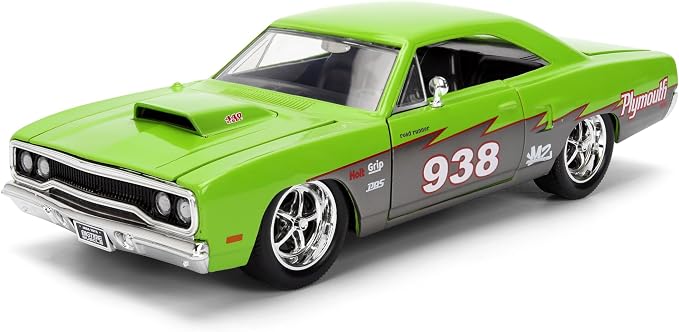 Jada Toys Bigtime Muscle 1:24 1970 Plymouth Road Runner Die-cast Car – Opening Doors, Hood, Trunk, Rubber Tires(Glossy Green)