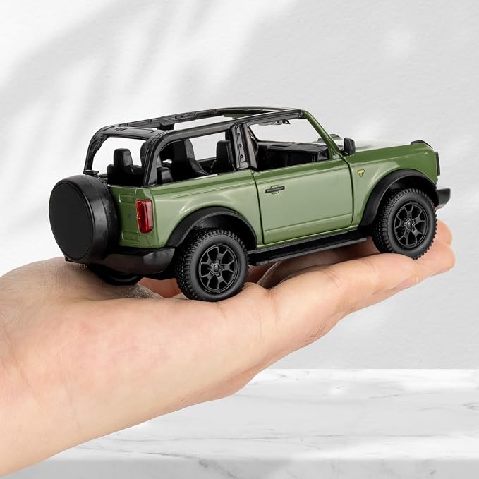 Ford Bronco Badlands 2dr Car Model, 1:36 Diecast Ford Toy Cars, Collectible Pull Back Car Gift for Kids Boys Girls(Green)