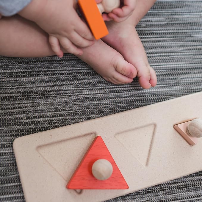PlanToys® Triangle Matching Puzzle Wooden Sorting & Logic Toy for Kids Ages 3+ | Montessori Educational Game for Fine-Motor Skills & Spatial Reasoning | Eco-Friendly Learning Toy