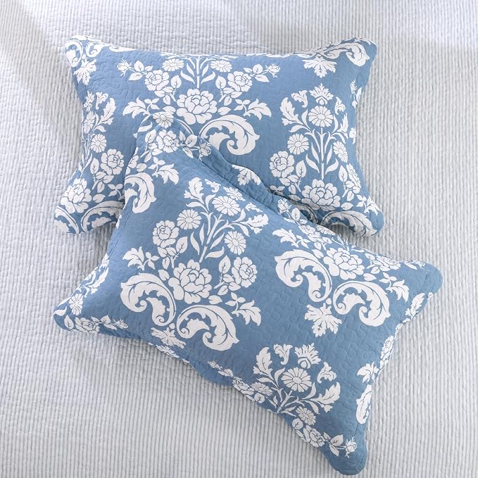 King Size Quilt Set Blue - 100% Cotton Floral Quilt Set, Scalloped Farmhouse Quilts King Size, Lightweight Bedspread Set,Reversible King Bedspread, All Season, Light Blue White, 3-Piece Quilt Set