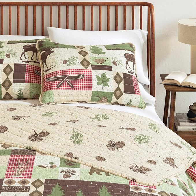Great Bay Home Lodge Quilt Set - 2-Piece Twin/Twin XL Size Rustic Bedding Set - Lightweight, All-Season, Reversible Bedspread (Lodge Patchwork)