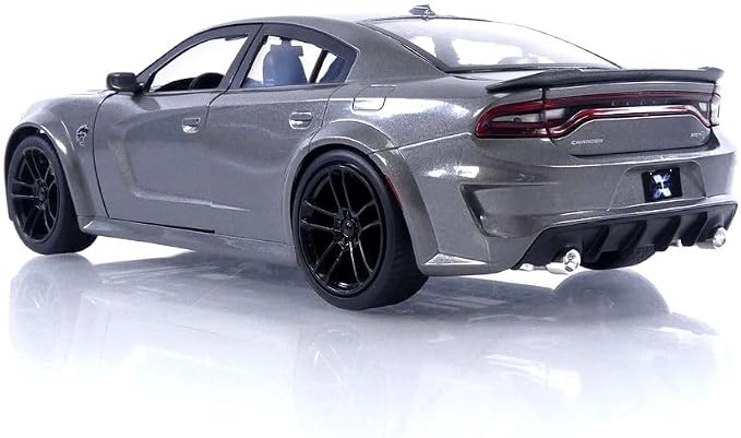 Jada Fast & Furious Fast X 1:24 Dom's 2021 Dodge Charger SRT Hellcat Die-Cast Car, Toys for Kids and Adults