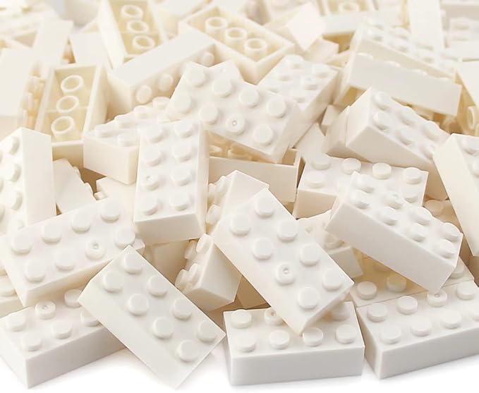 100pcs 2x4 Bricks White Pieces Parts Classic Building Blocks Creative Play Set Toy Accessories Combine with 3001 Major Brick Brands