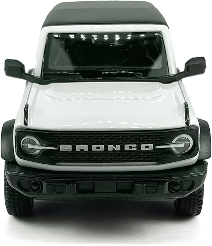 2-Door Bronco Badlands Model Car 1/36 Scale Diecast Toy Cars Metal Alloy Children’s Vehicles, Pull Back Doors Open, Black Rim, Mens Collection, Kids Toys for Boys Gifts, Cake Topper Home Décor, White