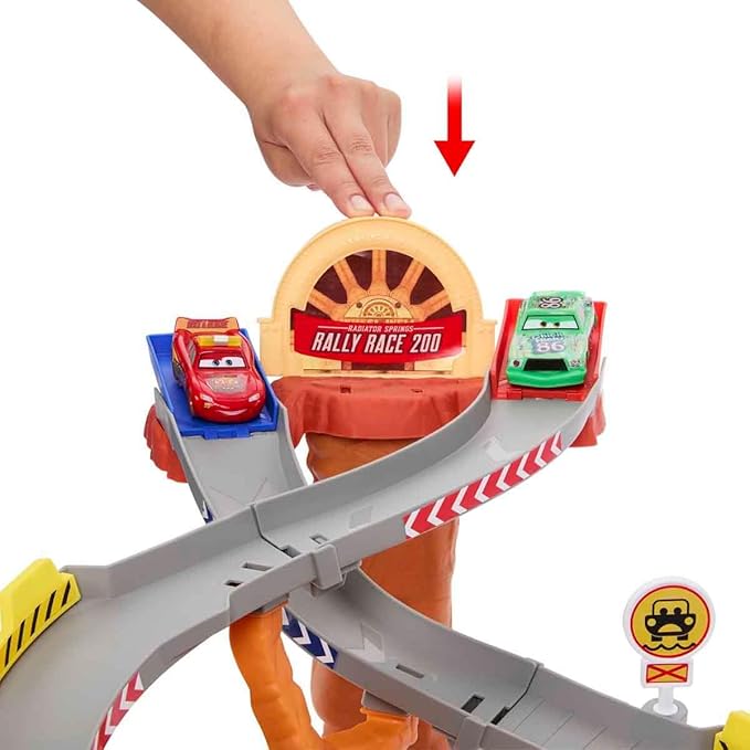 Mattel Disney and Pixar Cars Toy Playset, Lightning McQueen & Chicks Hicks & 2 Pitty Crew Vehicles, 2 Ways to Race, Race & Rescue Rescue Road Raceway