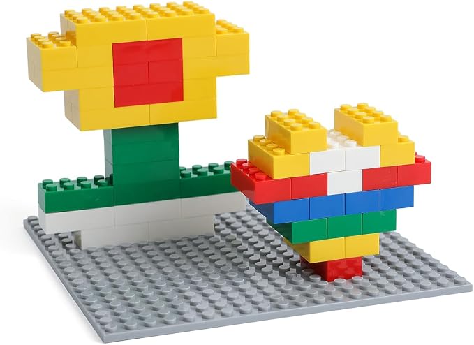 HUIZDQ 500 Piece Classic Small Building Bricks, 2x4 Bulk Bricks STEM Creative Building Toys, Red, Yellow, Blue, Green(Small Bricks, 1.25x0.62x0.47 in)
