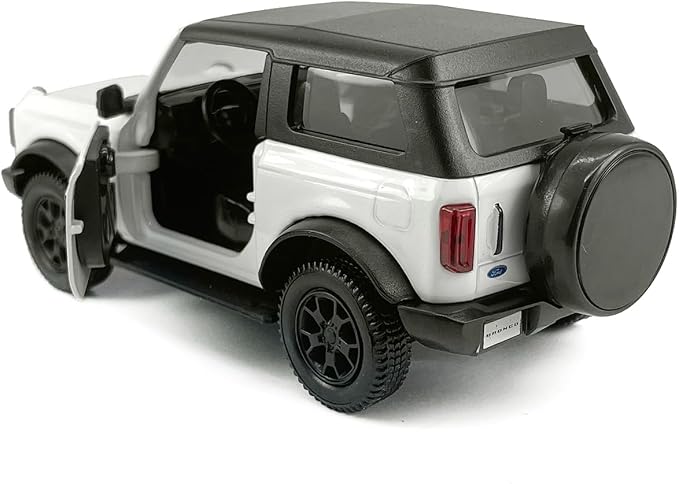 2-Door Bronco Badlands Model Car 1/36 Scale Diecast Toy Cars Metal Alloy Children’s Vehicles, Pull Back Doors Open, Black Rim, Mens Collection, Kids Toys for Boys Gifts, Cake Topper Home Décor, White