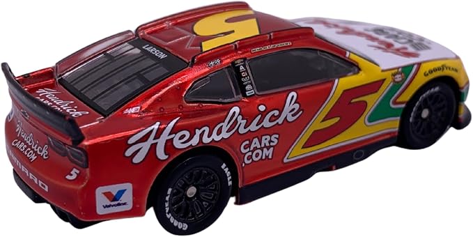 Hendrick Motorsports Amazon Exclusive - 1:64 Diecast Replica - Candy Finish - Kyle Larson #5 Throwback