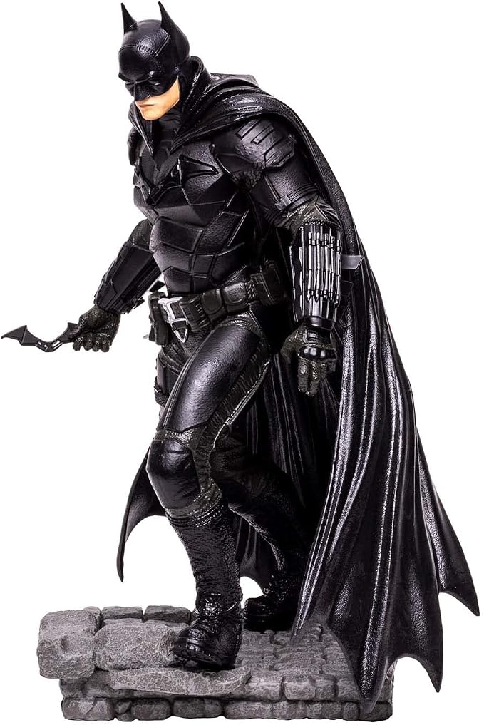 McFarlane Multiverse The Batman from Batman Movie 12" Deluxe Figure Multicolor (Figure Style May Vary)