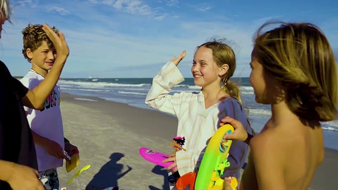 Surfer Dudes Legends & Surfer Pets Wave Powered Mini-Surfer, Pet and Surfboard Beach Toy - Jaws Justice and Curly