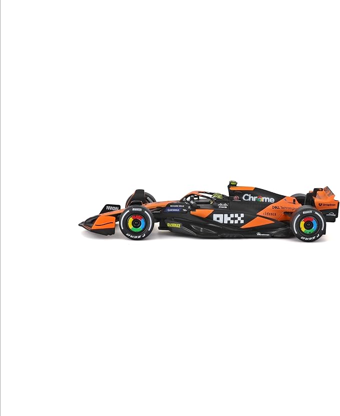 Bburago 1:43 Scale 2024 Race McLaren MCL38 Die-Cast Formula Vehicle with Helmet, Norris #4