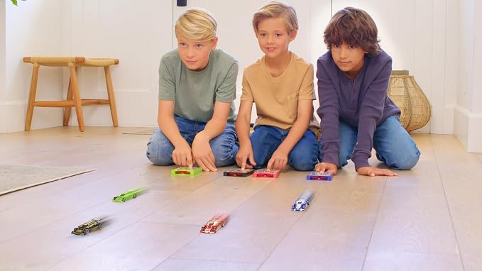 FLAT 2 FAST Original Speed Card Racer – Flat Car Racer and Pocket Size Racecar Launcher with Real Rubber Tires for High-Speed Racing – Transforming Toy Car for Boys – Load, Launch, Race! – Neon Green