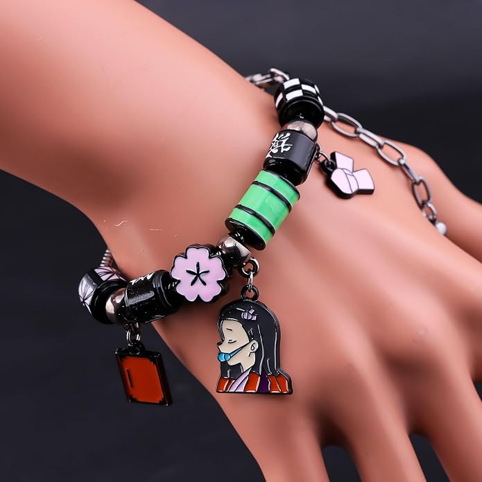 SONGCHANGJEWELRY Anime Figure Tanjiro Charm Bracelet - Tanjiro Nezuko Zenitsu Inosuke Figure Bracelet - Gifts