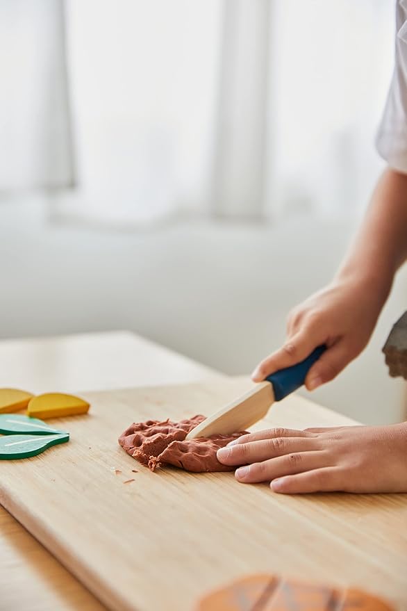 PlanToys® Chef Play Set with Wooden Pretend Cooking Kit Featuring Knife, Spatula & Pan | Montessori Educational Toy for Imaginative Play, Creativity & Skill Development