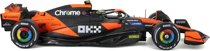 Bburago 1:24 2024 Race McLaren MCL38 with Helmet, Piastri #81