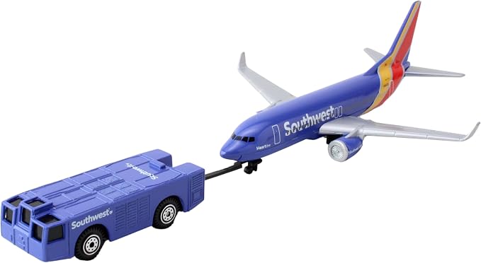 Daron Alaska Airlines Airport Playset with Die-Cast Metal Model Airplane with Plastic Parts, Cars and Transportation Toys for Kids Ages 3+