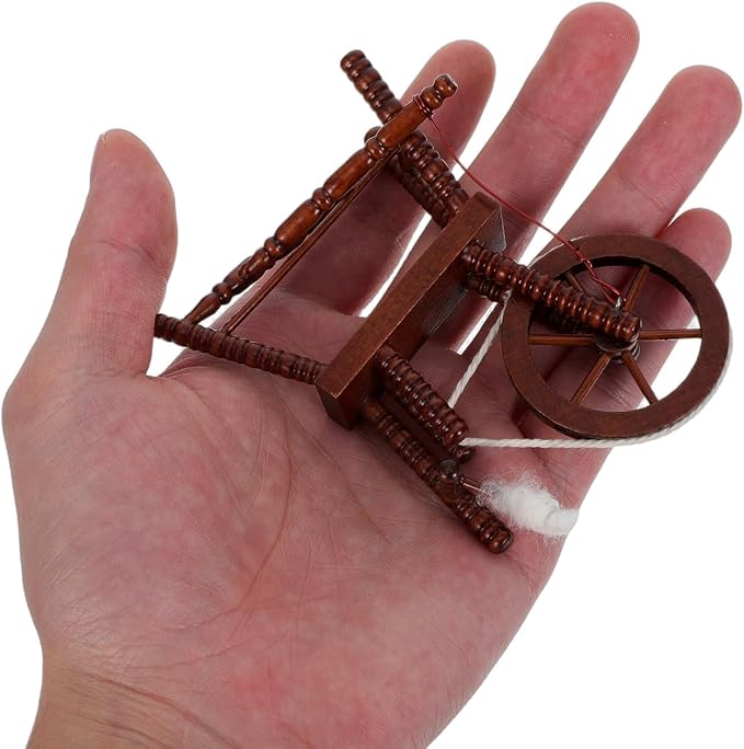 Toyvian Dollhouse Wooden Spinning Wheel, 1:12 Scale Vintage Miniature Hand Reeling Machine Furniture Tiny Toy House Accessory for Fairy Garden Kids Playhouse