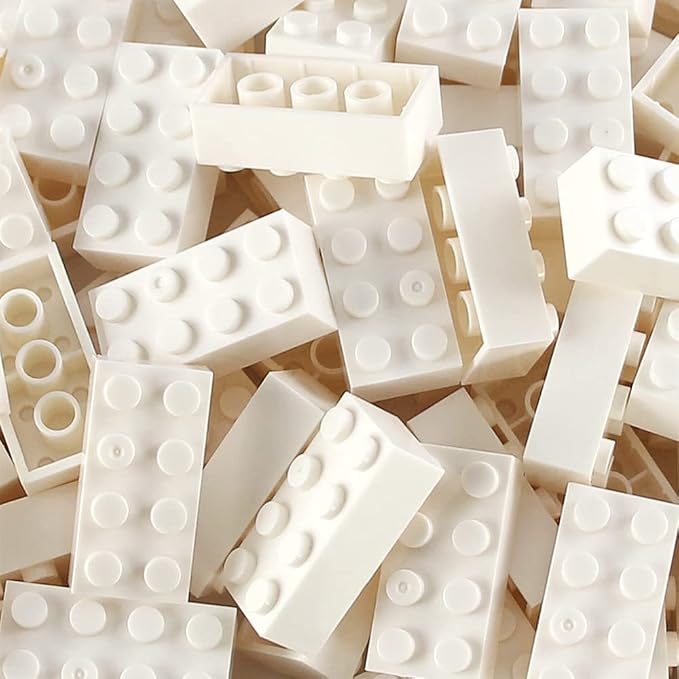 100pcs 2x4 Bricks White Pieces Parts Classic Building Blocks Creative Play Set Toy Accessories Combine with 3001 Major Brick Brands