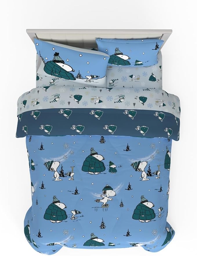 Collectibles Peanuts Snoopy Puffer Holiday & Christmas Bedding Super Soft Comforter and Sheet Set with Sham, 7 Piece Queen Size (Officially Licensed Product) By Franco