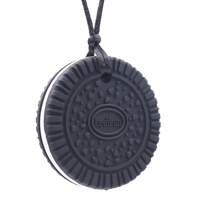 Chew Necklaces for Sensory Kids, Silicone Chewable Pendant for Autism, Chewing, ADHD, SPD, Sensory Oral Motor Aids for Boys and Girls, Chewy Toy for Adults (Black)