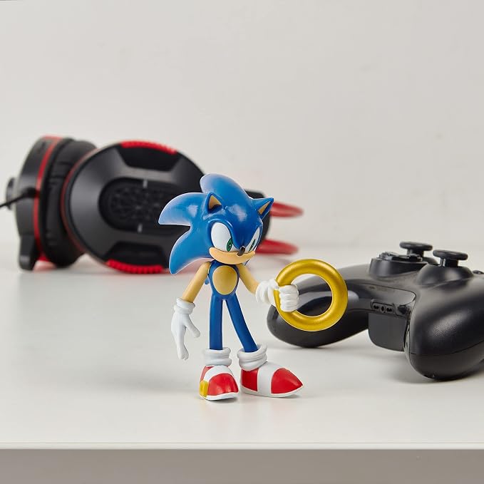 Just Toys – Sonic the Hedgehog Action Figure, 4" Buildable Poseable | Officially Licensed Sonic figure with interchangeable arms & accessories — 4 inch articulated, poseable collectible