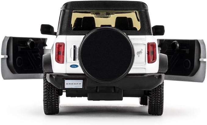 Ford Bronco Badlands 2dr Model Car, 1:36 Diecast Ford Toy Cars, Collectible Pull Back Car Gift for Kids Boys Girls (White)