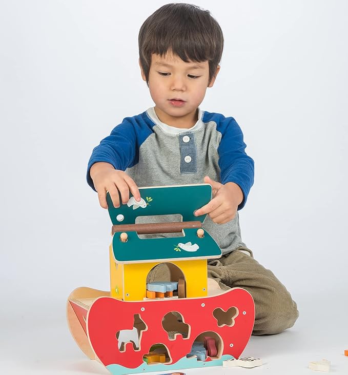 Tender Leaf Toys - Wooden Noah’s Ark Animal Shape Sorter Toy - Encourages Imaginative Play, Improves Recognition and Problem Solving Skills - 3 Years +