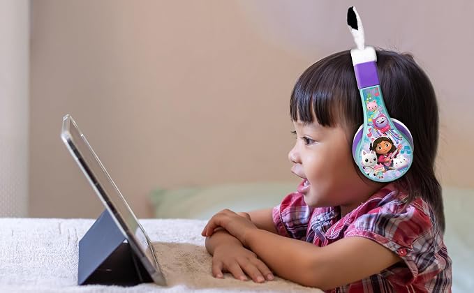 Gabbys Dollhouse Bluetooth Headphones for Kids, Wireless Headphones for School, Home, or Travel (Gabby)