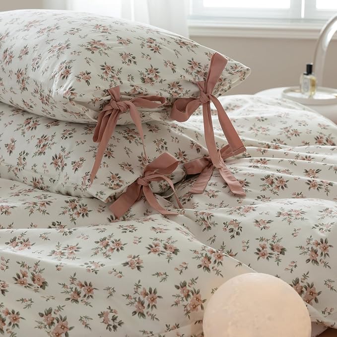 Queen Comforter Set White and Pink Floral Comforter Set for Girls Vintage Garden Flower Leaves Bedding Comforter Set 1 Floral Blush Comforter with 2 Bow Ties Pillowcases Fluffy Botanical Comforter Set