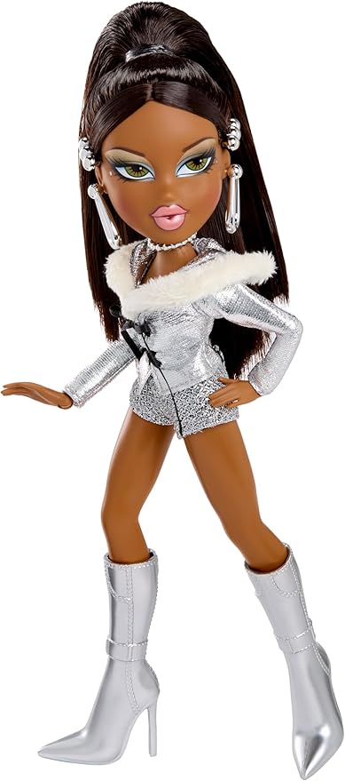 Bratz Charmz Sasha Fashion Doll with Collectible Charm Bracelet