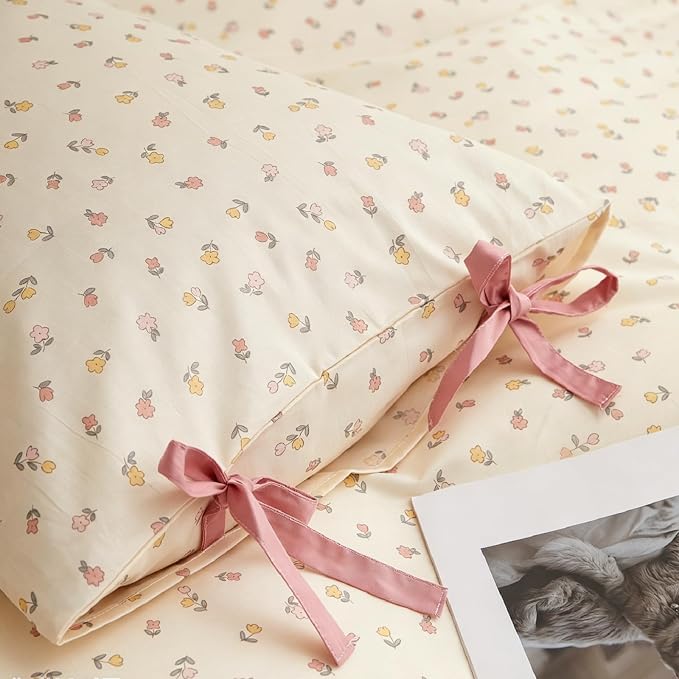 LifeTB Botanical Floral Comforter Set King, Cute Colorful Flowers Pattern Cottagecore Comforter with 2 Bow Ties Pillowcases, Soft Lightweight Bedding Comforter for All Seasons Aesthetic Bedroom Decor