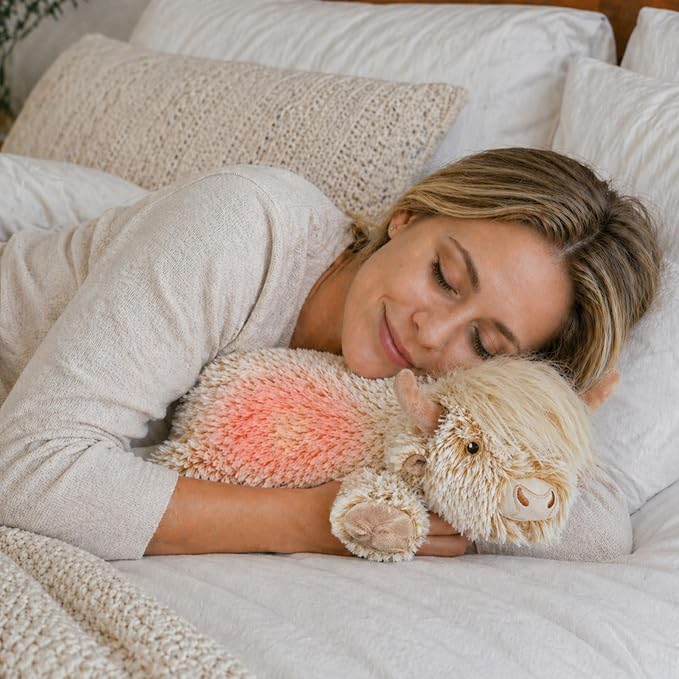 Microwavable Highland Cow Stuffed Animal, 1.4Lb Weighted Stuffed Animals Heating Pad with Lavender Scent, Cozy Warm Plush Toy for Kids,Girls,Women, Cute Soft Gift for Bedtime, Relax & Comfort