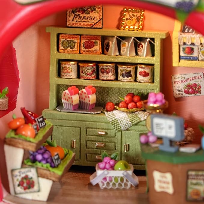 DIY Miniature Fruit Scene Dollhouse Kit, 1:72 Scale Handmade Craft Model Bear Berry Shop, Creative 3D Wooden Puzzle Building Set for Adults, Compact Home Decor Gift