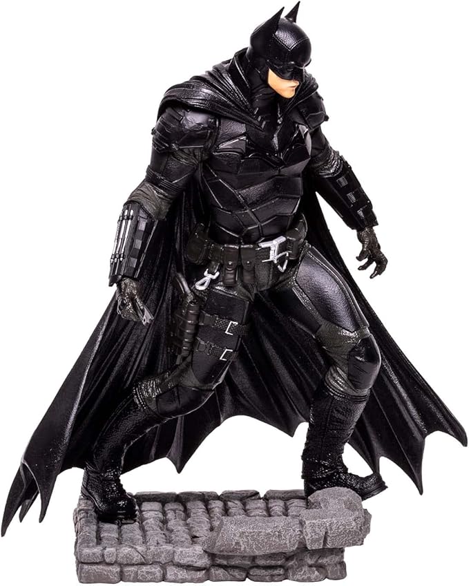 McFarlane Multiverse The Batman from Batman Movie 12" Deluxe Figure Multicolor (Figure Style May Vary)