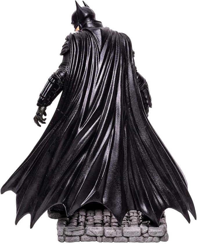 McFarlane Multiverse The Batman from Batman Movie 12" Deluxe Figure Multicolor (Figure Style May Vary)