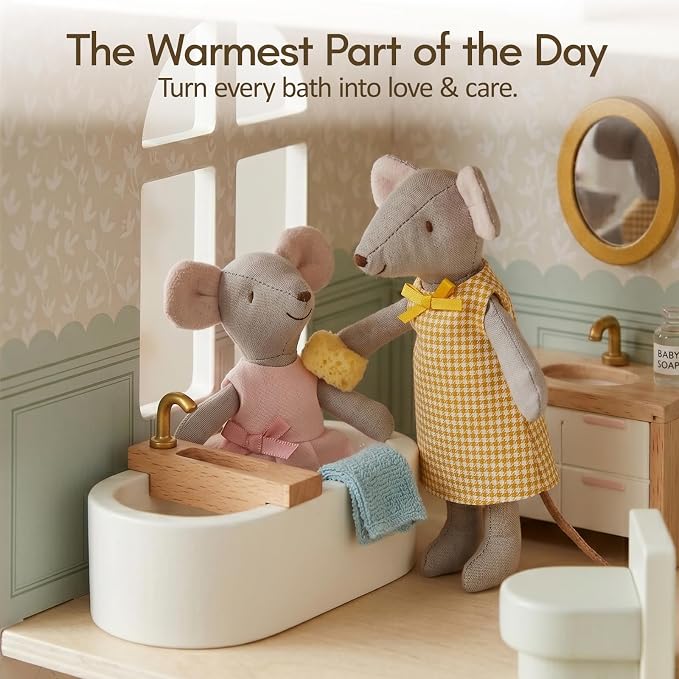 Giant bean Mouse Toys for Kids, 4 PCS Hand Made Mouse Family Dolls with Removable Clothes, Suitable for Infants, Boys and Girls, Dollhouse People