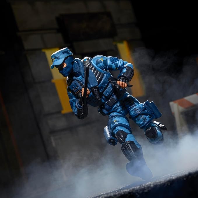 G.I. Joe Classified Series Jason Shockwave Faria, Collectible Action Figure, 105, 6-inch Action Figures for Boys & Girls, with 9 Accessory Pieces
