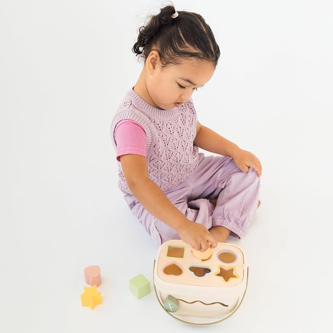 Pearhead Shape Sorter Toy – FSC-Certified Bucket with Carry Handle, 6 Colorful Wooden Blocks, Montessori Fine Motor & Color Recognition, Gender-Neutral Newborn Gift, 1 2 3 Year Old