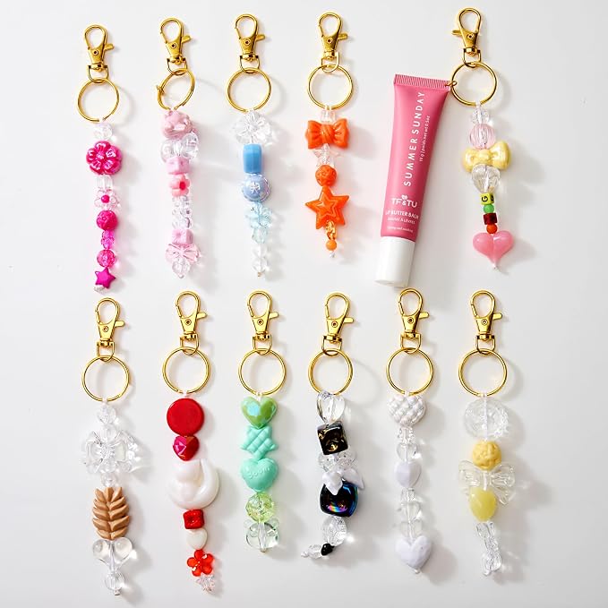 WJXCYGG 12 Set Lip Gloss Keychain Making Kit 120 Assorted Acrylic Beads Packed in 12 Colors 32.8 Ft Rope 12 Keychain Clips for DIY Crafts Women
