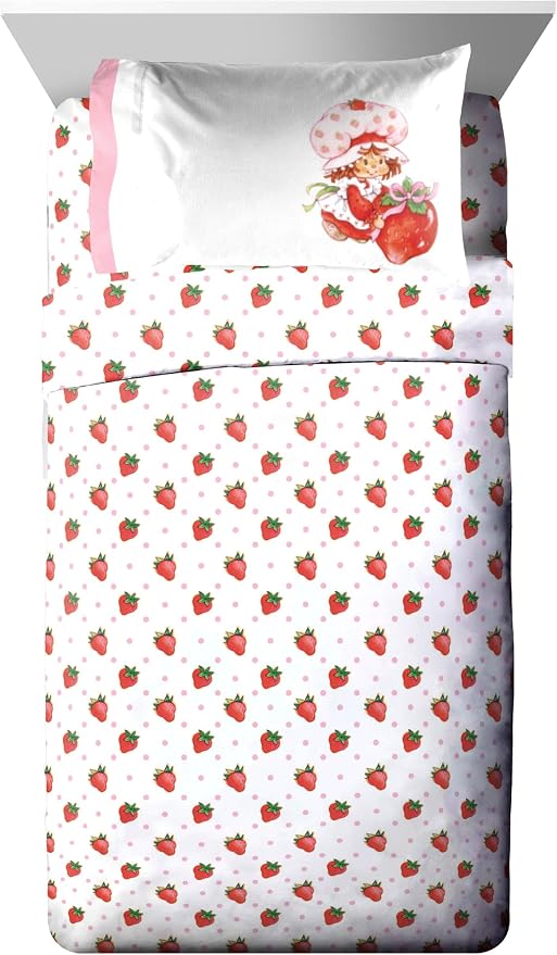 Jay Franco Strawberry Shortcake Twin Comforter Set, 5 Piece Bed in a Bag for Kids & Girls - Comforter, Sheets, Pillowcase & Sham - Microfiber, Machine Washable, Fade Resistant Pink Kids Bedding