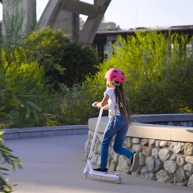 Razor Kick 2 Glow Steel Kick Scooter with Motion-Activated Light-Up LEDs for Children 5 and Up, Maximum Rider Weight of 143 Pounds, Black