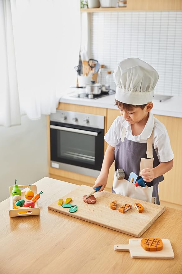 PlanToys® Chef Play Set with Wooden Pretend Cooking Kit Featuring Knife, Spatula & Pan | Montessori Educational Toy for Imaginative Play, Creativity & Skill Development