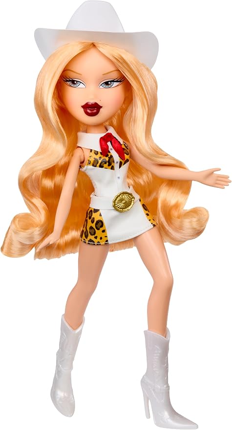 Bratz Sassy Stampede Cloe Fashion Doll with Accessories: Western, Cowgirl Style Clothes & Accessory Pieces﻿