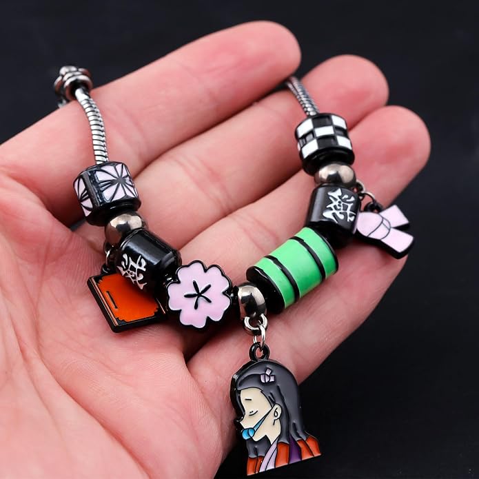 SONGCHANGJEWELRY Anime Figure Tanjiro Charm Bracelet - Tanjiro Nezuko Zenitsu Inosuke Figure Bracelet - Gifts