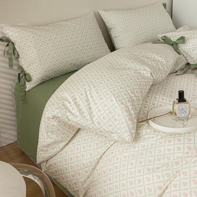 LifeTB Botanical Pink Flower Comforter Set with Plaid Grid Prints Aesthetic Floral Comforter Set King Size Vintage Country Style Coquette Bedding Comforter King with 2 Bow Tie Pillowcases All Season