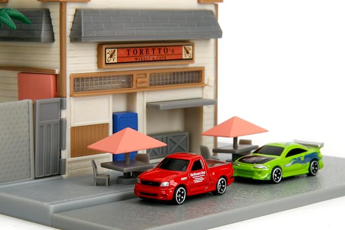 Fast & Furious Toretto's Market & Cafe Nanoscene & 2 1.65" Die-cast Cars, Toys for Kids and Adults