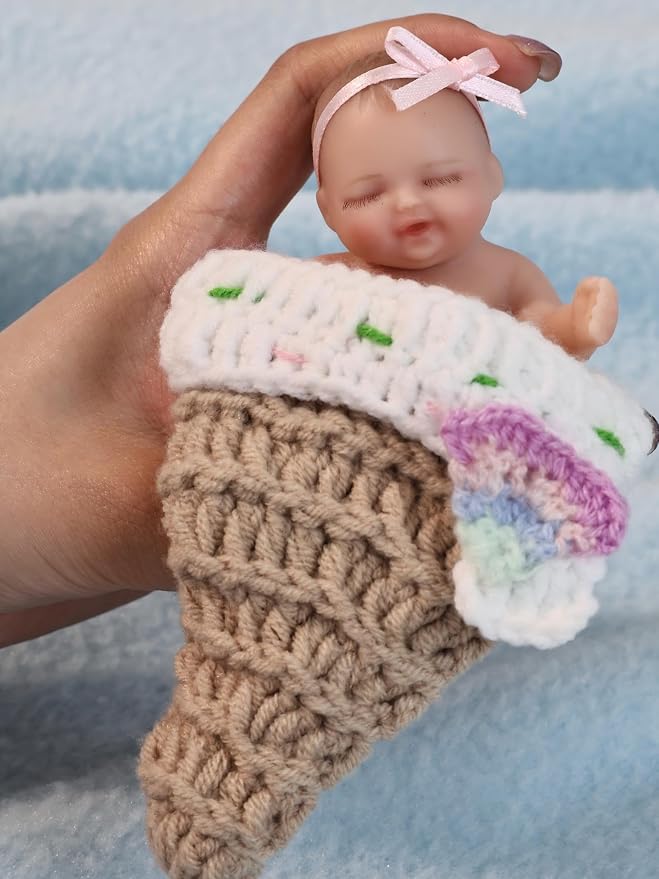 4inch Mini Platinum Silicone Reborn Baby Doll, Tiny Silicone Baby Dolls，Realistic Newborn Baby Dolls Full Body Stress Relief, Decoration, Gifts, Collectible